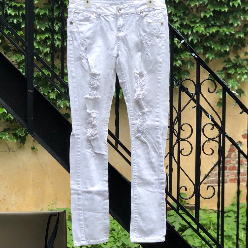 Rue 21 White Distressed Denim Jeans - Picture 7 of 9